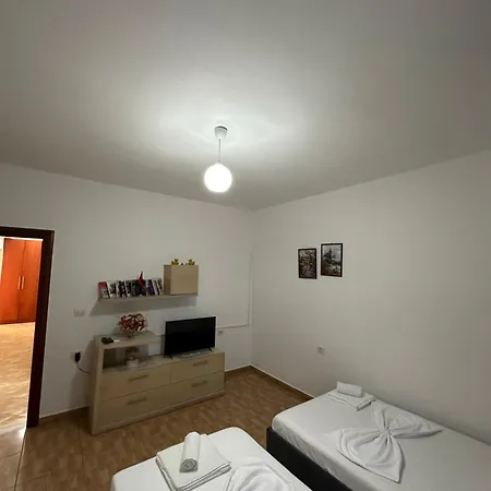 Luan Apartment Sarande
